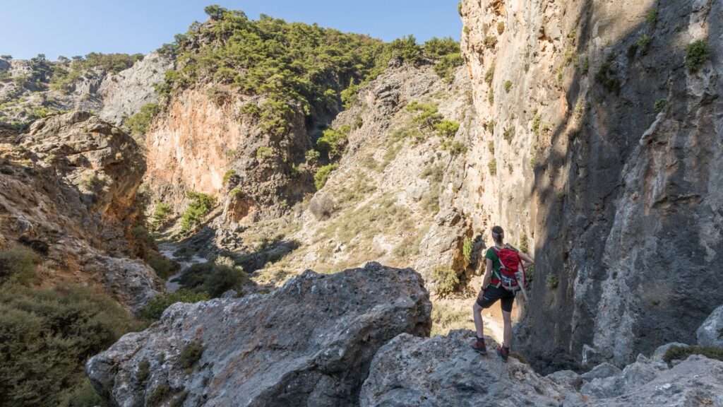 Hiking In Crete The Best Hikes Zen Group Crete Taxi Minivan