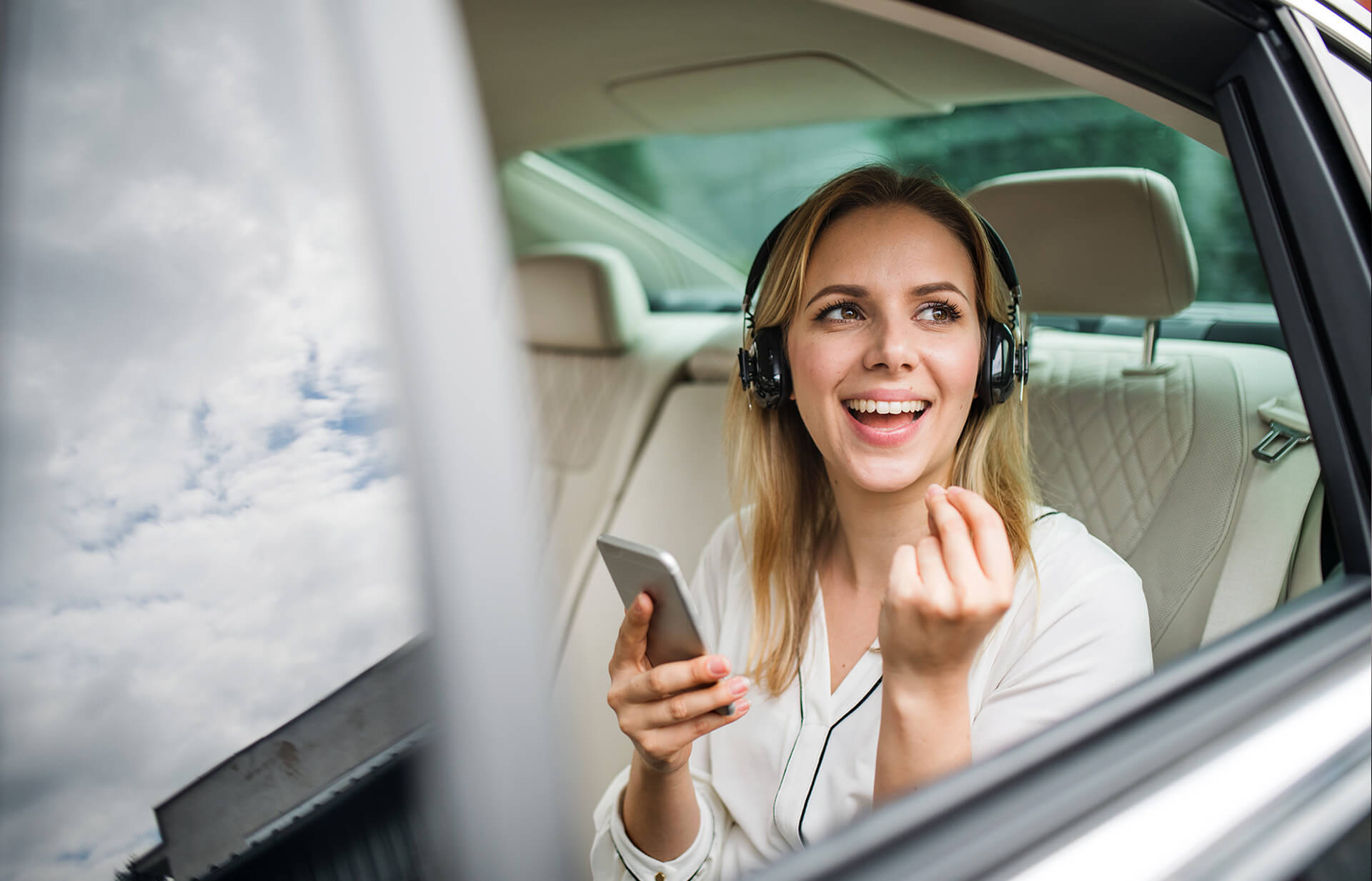 Zen Group High Quality Taxi and Minivan Transfers in Crete - Luxury taxi