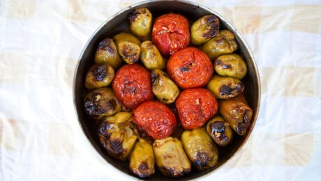 vegetables filled with rice - gemista